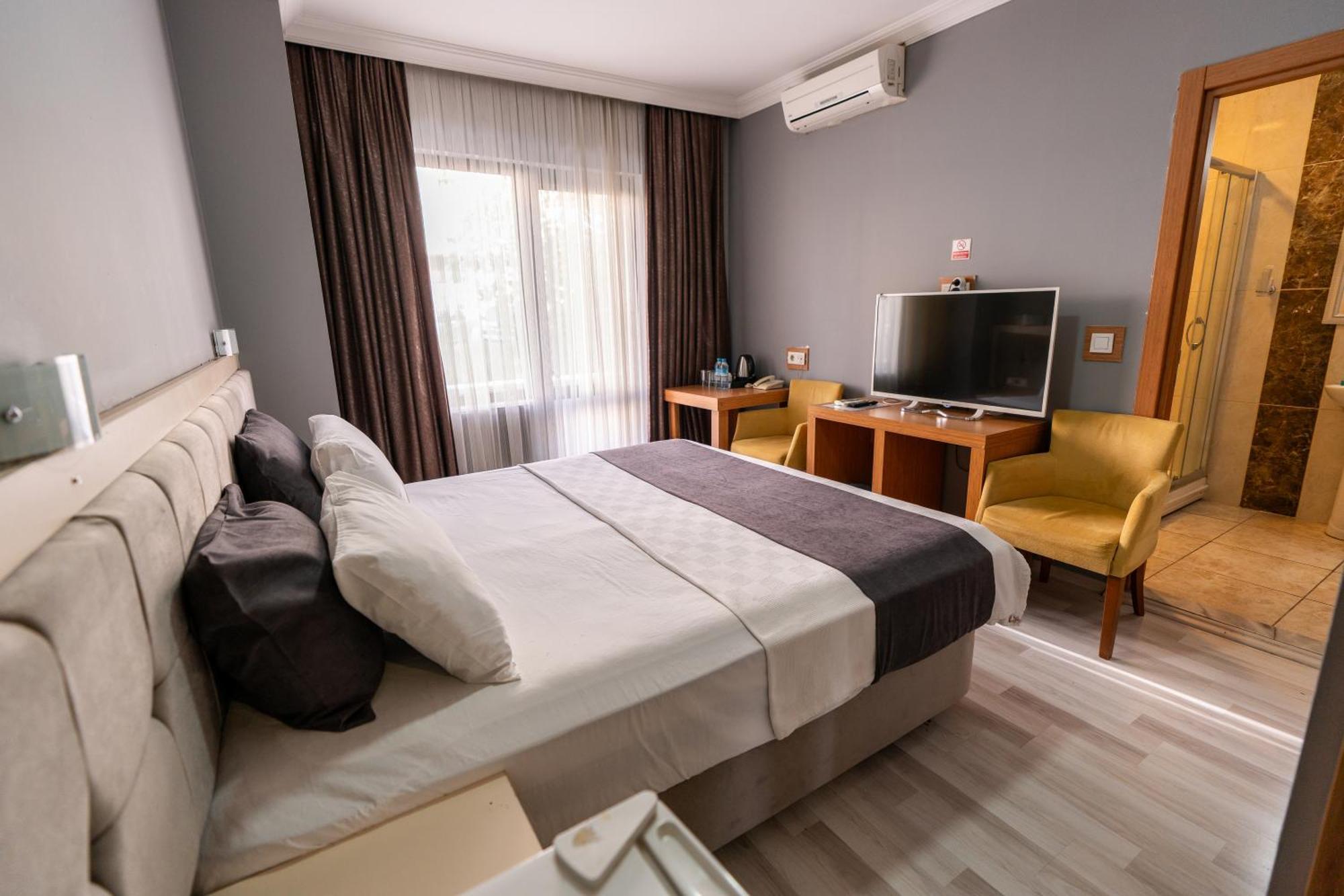 Emsa Palace Hotel Darica  Экстерьер фото