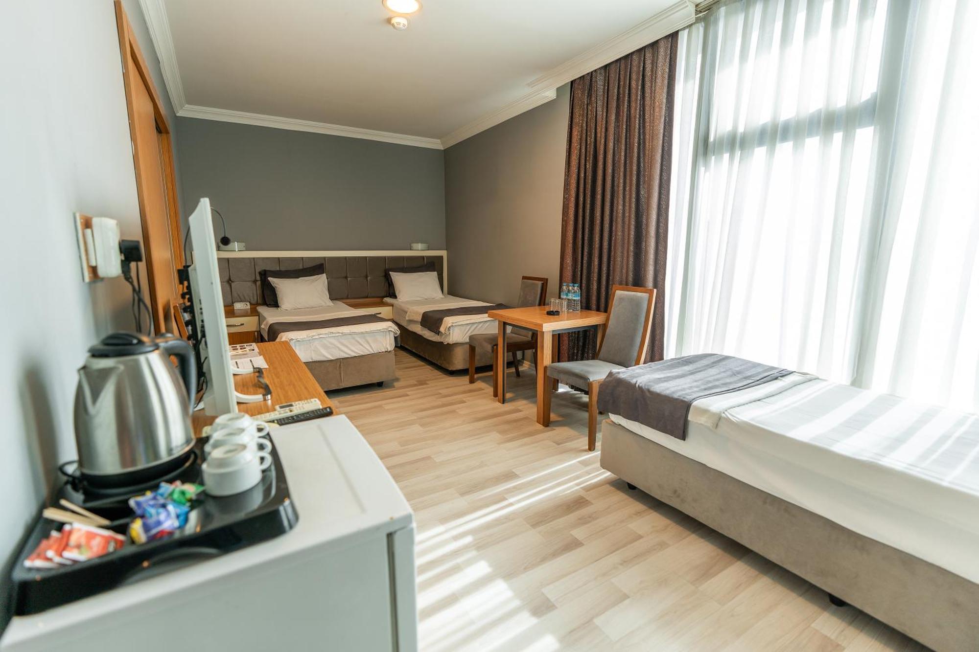 Emsa Palace Hotel Darica  Экстерьер фото